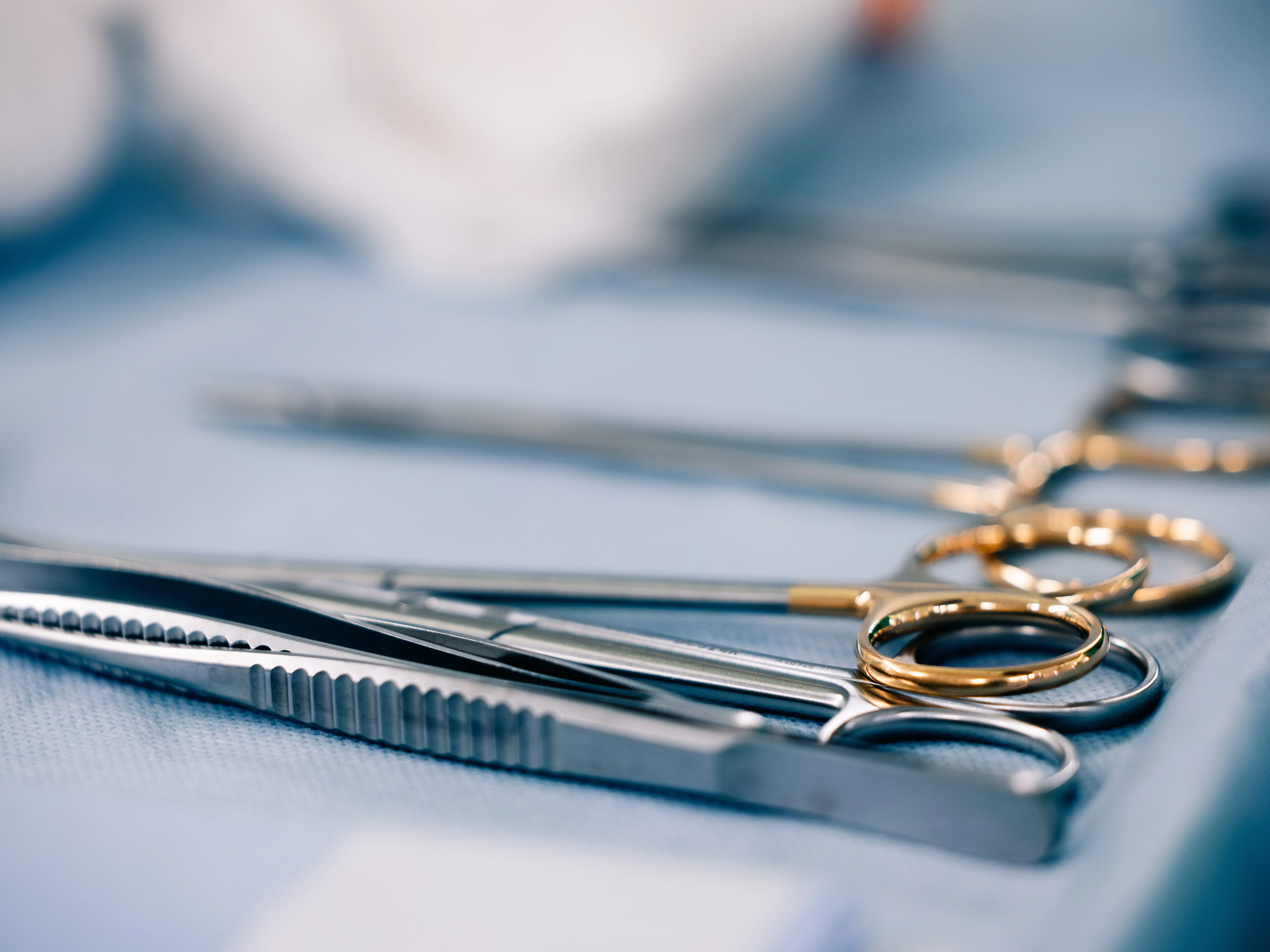 Surgical instruments