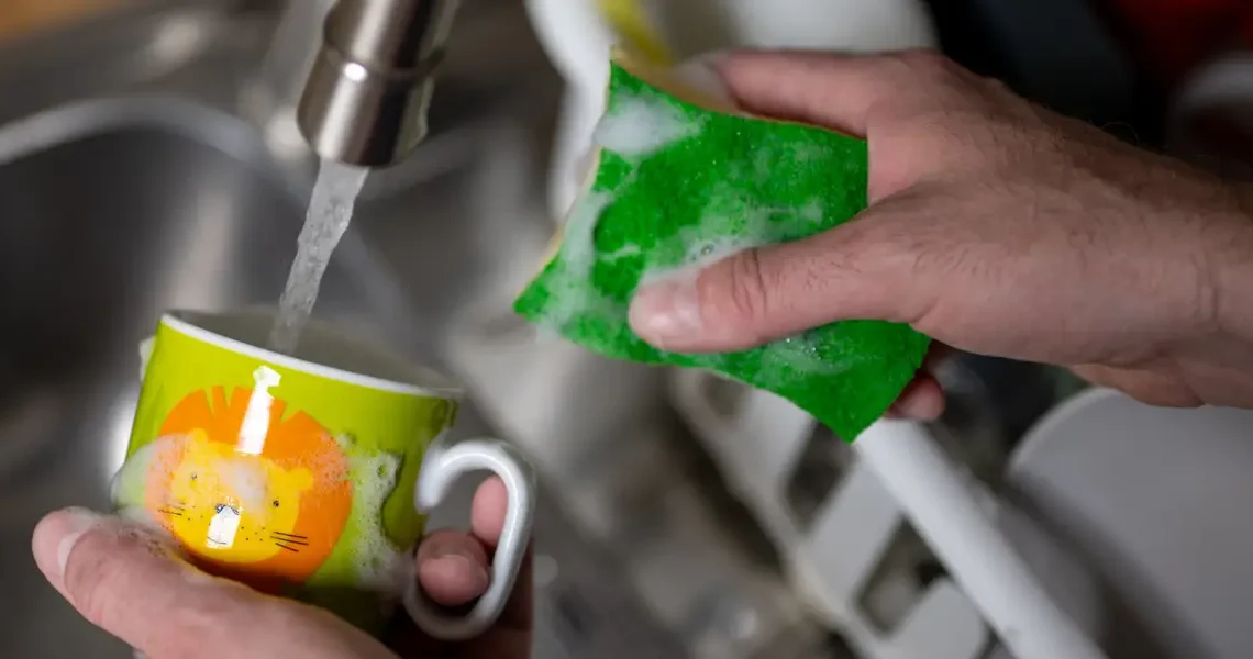This startup wants to clean your dirty dishes and clutter to help train AI