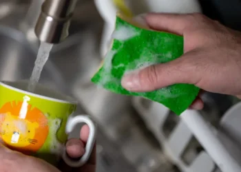 This startup wants to clean your dirty dishes and clutter to help train AI