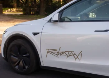 Tesla’s robotaxi fleet in Texas is still playing catch-up to Waymo