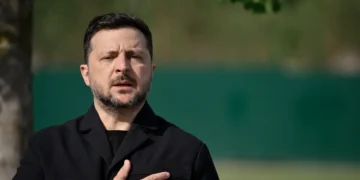 Zelenskyy makes a pitch to Silicon Valley’s defense startups: Bring your AI, we’ll bring the battle experience