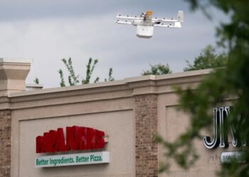 Papa Johns Is Getting Into Drone Delivery—but Not for Pizza