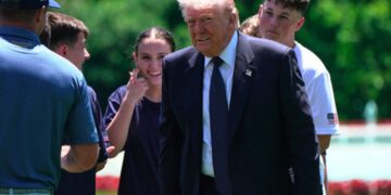 ICE raids reduce jobs for both U.S.-born and undocumented workers, study finds