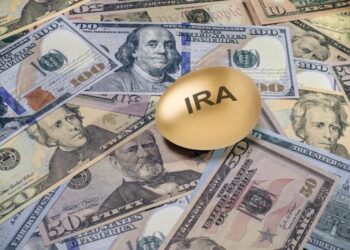 How to roll over your 401(k) to a gold IRA