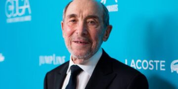 Albert Wolsky, Oscar-Winning Costume Designer, Dies at 95