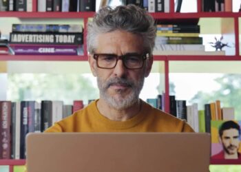 ‘Bitter Christmas’ Review:  Pedro Almodóvar Gives Himself a Hard Time, and It’s Thrilling
