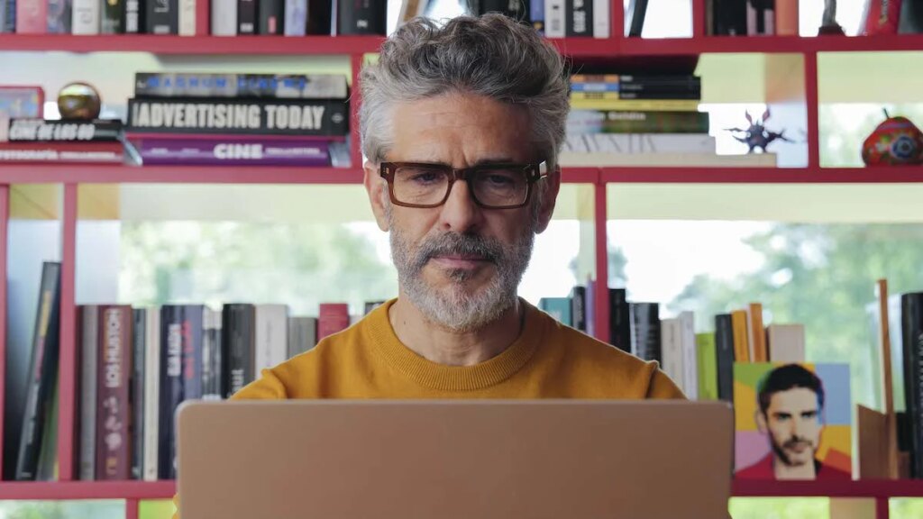 ‘Bitter Christmas’ Review:  Pedro Almodóvar Gives Himself a Hard Time, and It’s Thrilling