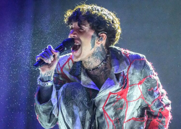 Bring Me the Horizon Frontman Left With Concussion After Latest Incident of Fans Throwing Things at Artists