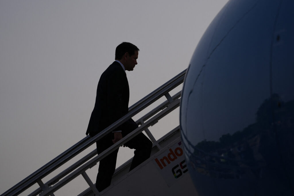 To repair ties with India, Rubio leans into pageantry