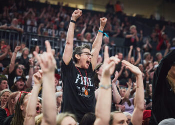 Sports-mad Portland savors its second chance to root for women’s basketball