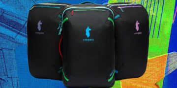 Cotopaxi Allpa 35L Travel Pack Del Día Dark: Sustainable and Chic