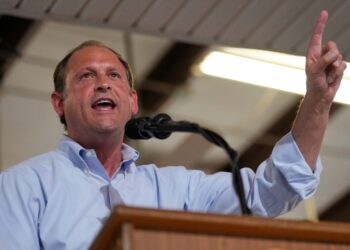 Trump endorses Andy Barr in race to succeed Mitch McConnell