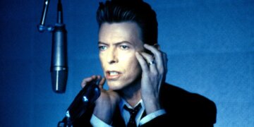 David Bowie Had This To Say About Hip Hop in 1993, and His Words Ring Truer Now Than Ever Before