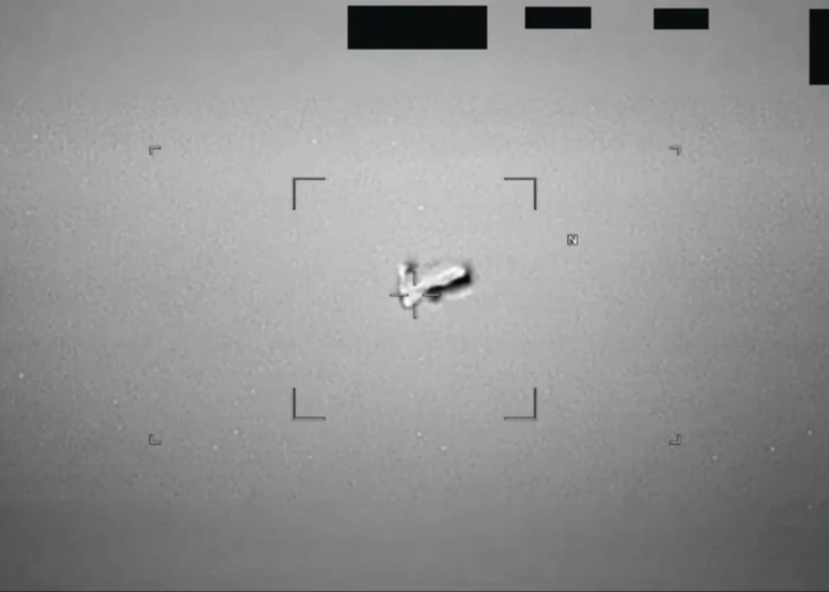 Everything Wild in the FBI’s UFO Files, Including “Human-Like” Beings, Flying Discs, and One Extremely Weird Memo