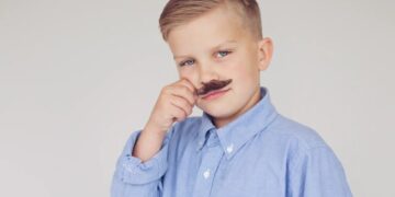 A Kid With a Fake Mustache Tricked an Online Age-Verification Tool