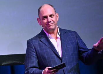 Andrew Morse Steps Down as Atlanta Journal-Constitution Publisher