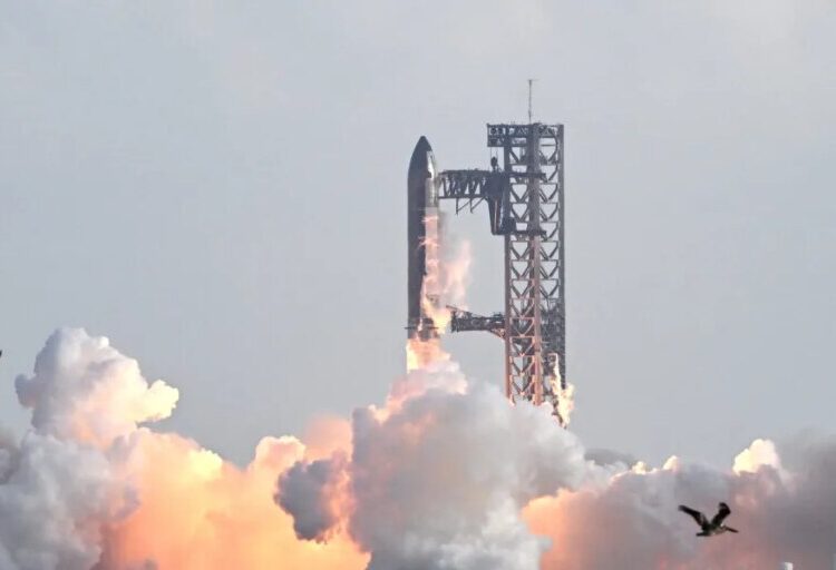 SpaceX heads into a record-shattering IPO with the ‘deepest moat that exists today’ as investors vow to ‘never bet against Elon’
