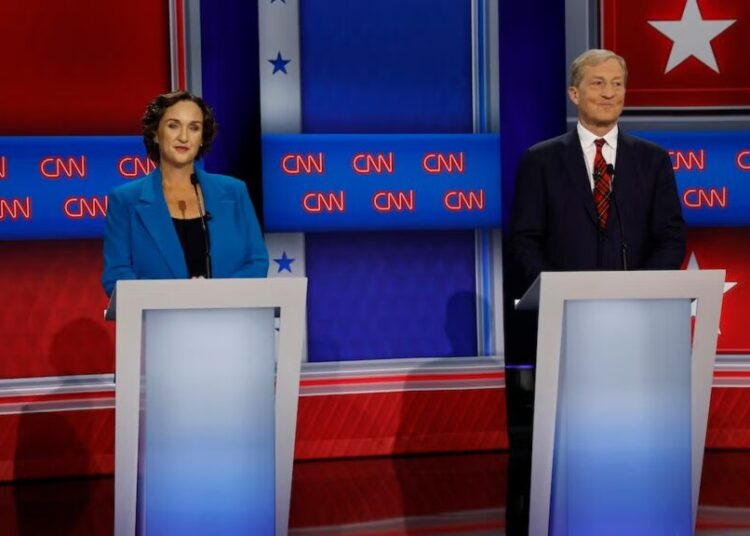Tom Steyer and Katie Porter Come Out Swinging Against ‘Crook’ Trump as Rivals Sidestep Tough Stances