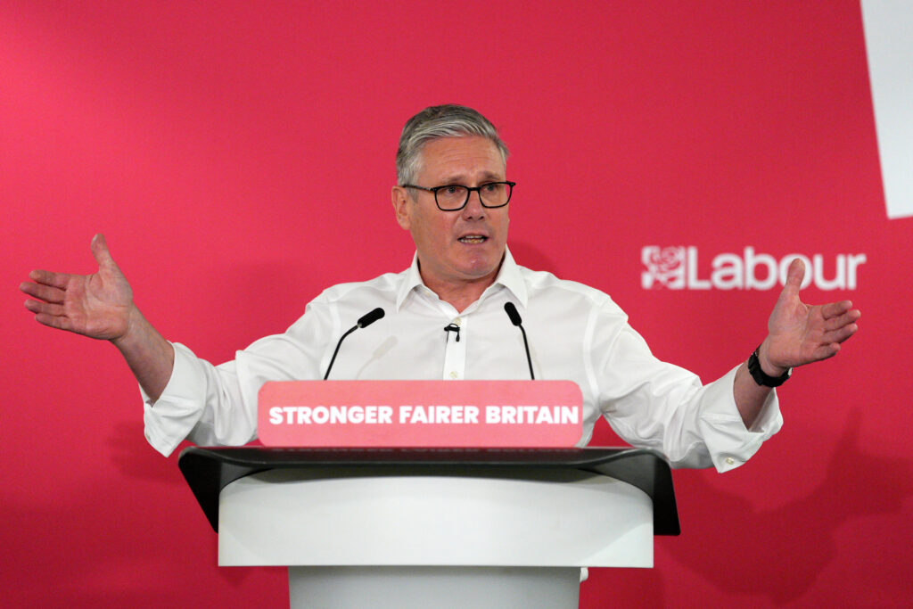 Starmer’s Vow to Prove Doubters ‘Wrong’ Fails to Stop Calls for His Resignation
