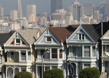 AI is quietly splitting the housing market in two: Bay Area luxury homes are up 13%, affordable ones are collapsing