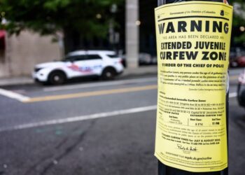 Responding to ‘teen takeovers,’ D.C. passes youth curfew through 2028