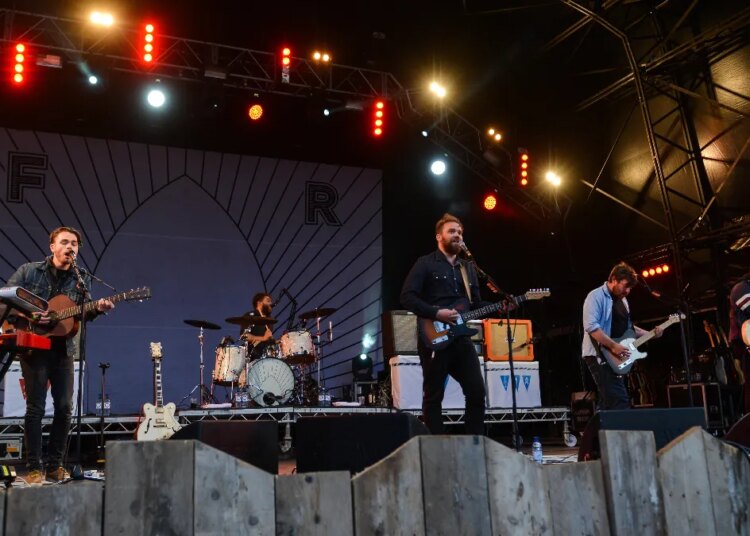3 Underrated Indie Rock Albums Turning 20 This Month
