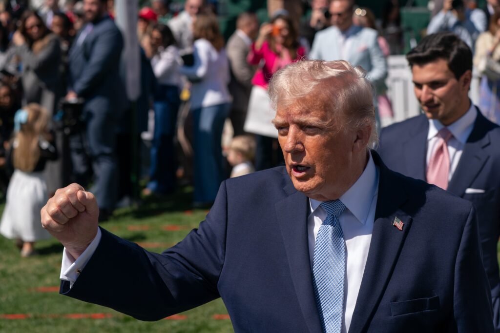 White House lawyers prep staff for dealing with a Democratic Congress