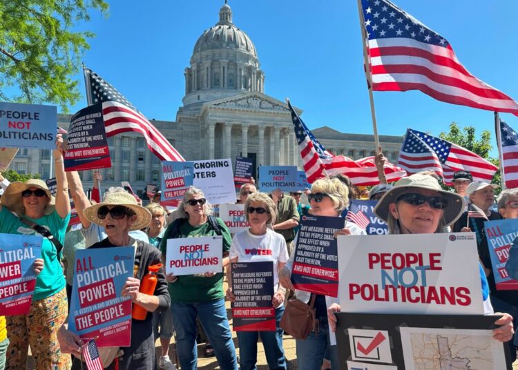 How to escape the gerrymandering trap
