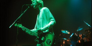 That Time Nirvana Sabotaged Their Own Concert After the Audience Got Violently Hostile With The Opening Act