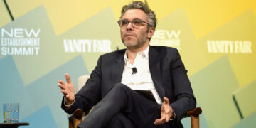 CBS News Names an Outsider, Nick Bilton, to Lead ‘60 Minutes’