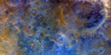 A Probe Took Incredible Pictures of Mars on Its Way to a Far-Off Asteroid