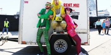 Texas Punk Band Recovering From ‘Traumatic Injuries’ After Semi Truck Hit Their Tour Van in New Mexico