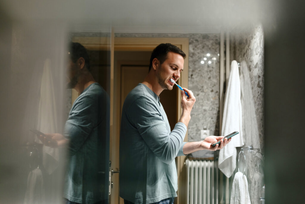 7 daily habits that can keep your teeth in tip-top shape