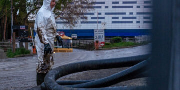 Poisonous black rain falls in Russia as Ukraine strikes oil facilities