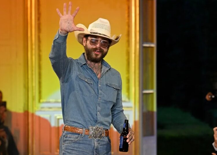 Post Malone Was Hinting at Genre Fluidity Long Before He Switched From Rap to Country: ‘I Make Music That I Like’