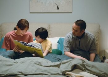 ‘Sheep in the Box’ Review: Japanese Film About Grief and Parenting is a Lo-Fi Stunner