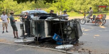 Driver hurt after spooked horse crashes into another carriage in NYC park: ‘It’s madness’