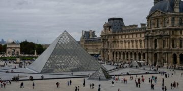 Is France really poorer than Mississippi?