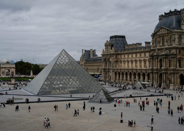 Is France really poorer than Mississippi?