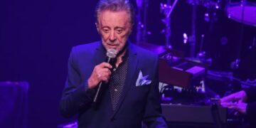 Frankie Valli Takes the Rest of the Year Off From Touring to Focus on His Health