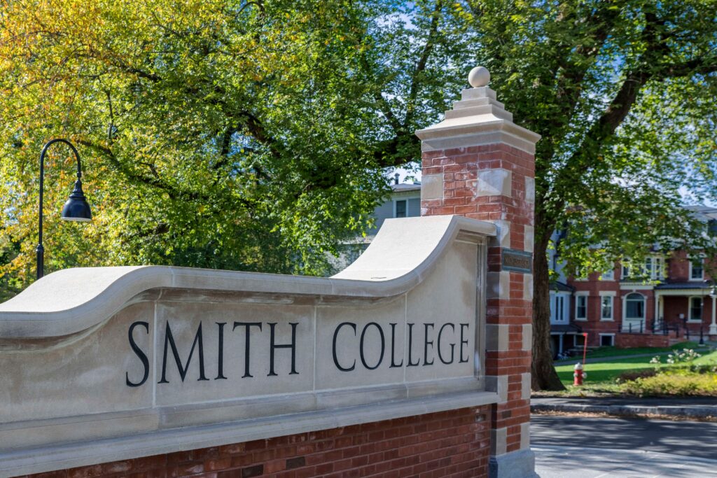 Education Dept. investigates women’s college for admitting trans students