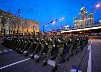 Russia, Ukraine agree to truce and prisoner exchange amid WWII observance