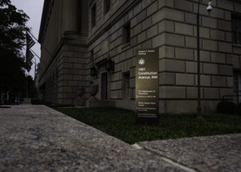 Federal officials will test Google and Microsoft AI models before release