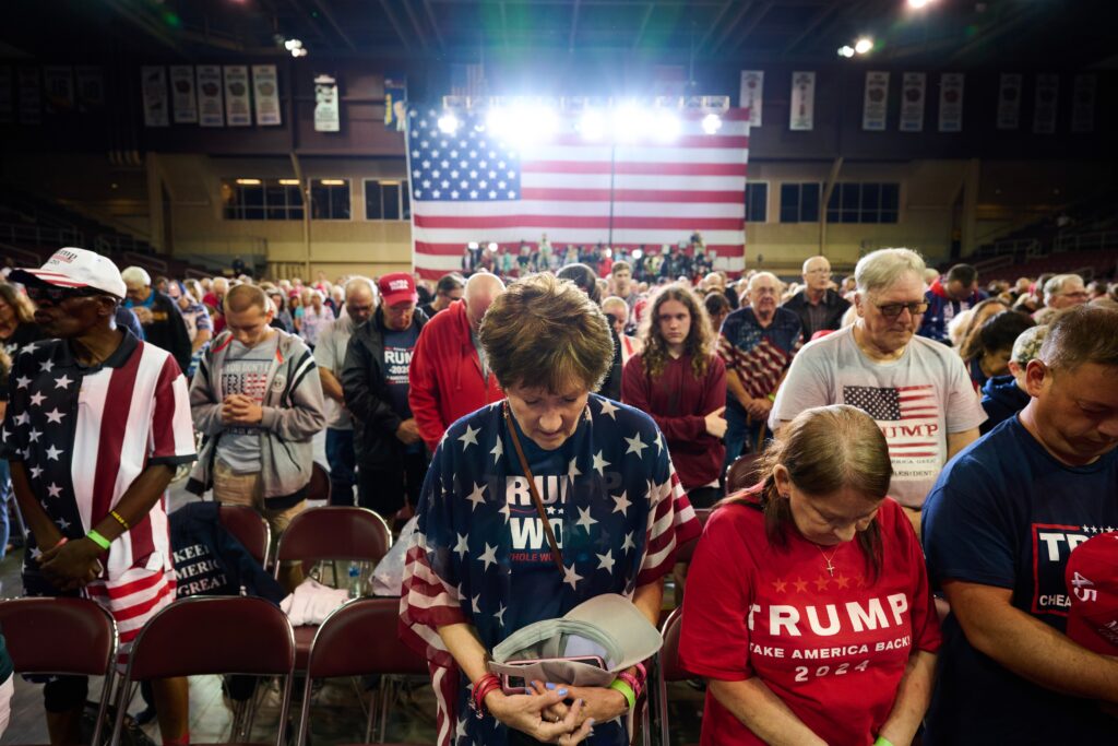White House aims to link U.S. history and Christianity in 9-hour prayer festival