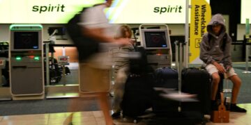 How do I get my money back from Spirit Airlines? What to know after shutdown.