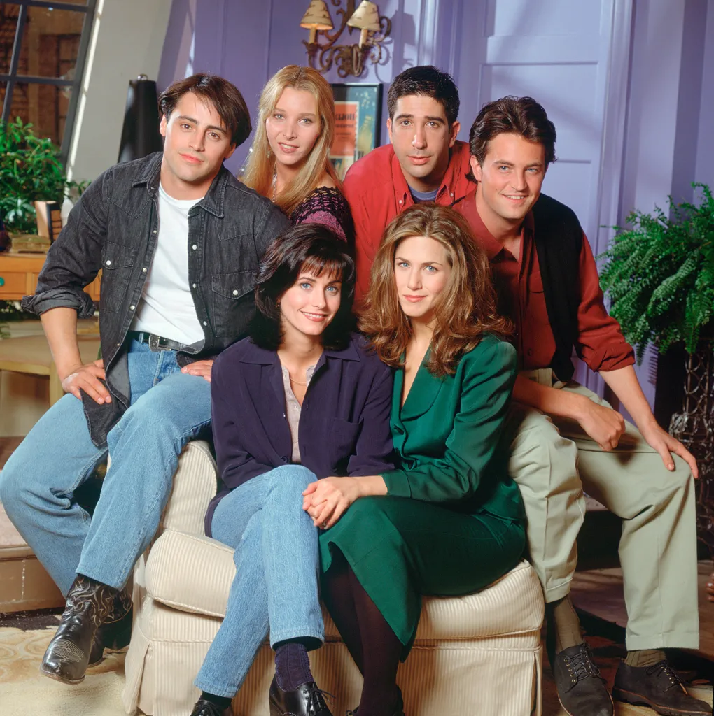 Group portrait of the cast of Friends: Courteney Cox, Matt LeBlanc, Lisa Kudrow, David Schwimmer, Matthew Perry, and Jennifer Aniston.