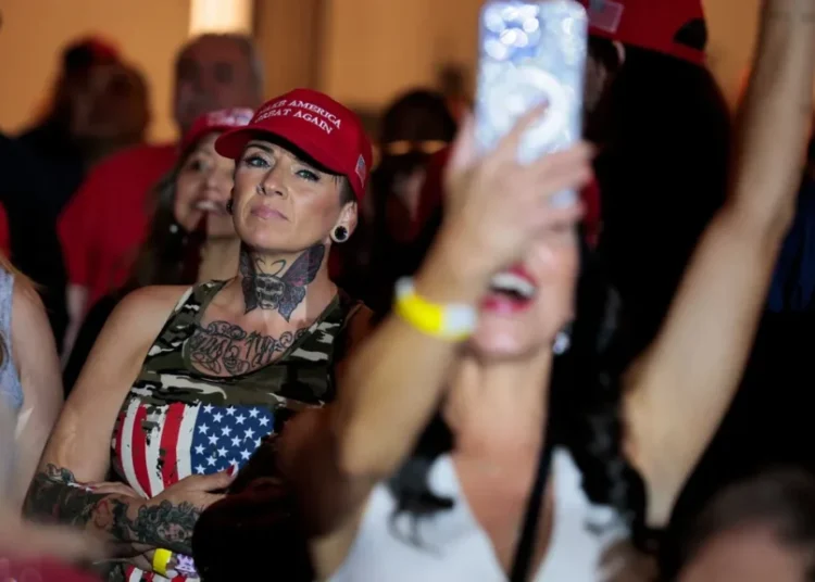 ‘They’ve sunk the party’: Alarm as new poll pinpoints ‘worrying sign for Republicans’