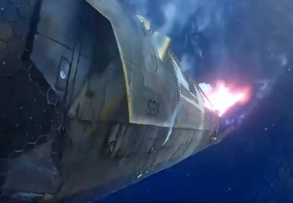 The SpaceX Starship S29 during Flight 12 launch with its engines firing.