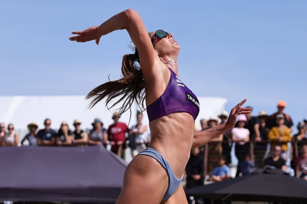 Avery Poppinga during the World beach volleyball pro tour.