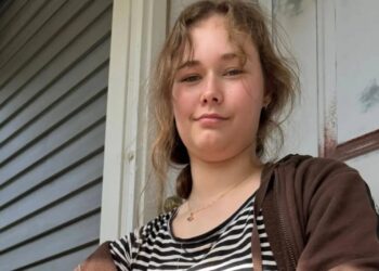 NY high schooler about to graduate stabbed to death less than an hour after final call with estranged dad